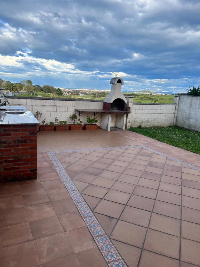 Ferienwohnung Liencres Tranquilo Con Piscina Comunitaria Exterior foto